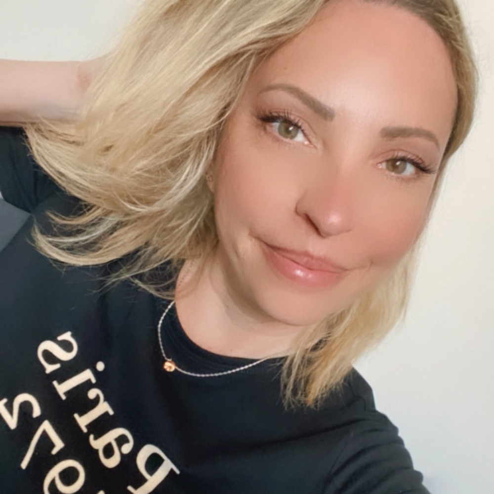 Meet your Posher, Mandy